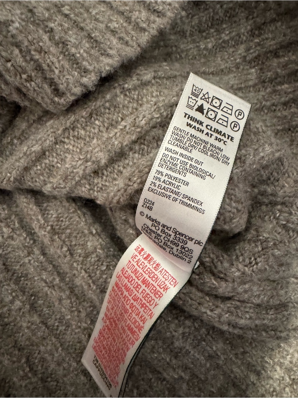 M&S vest - Picture 5 of 5